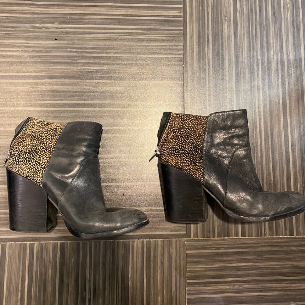 Dolce Vita calf hair/cheetah and leather ankle booties heels